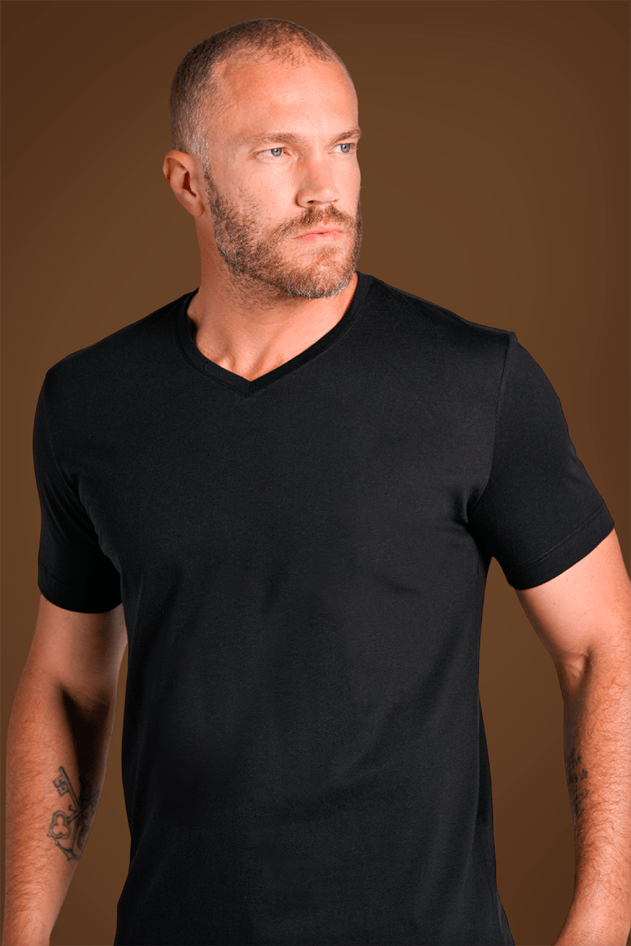 Camiseta Original Gola V Algodão Egípcio com Elastano Preta - Be_cava
